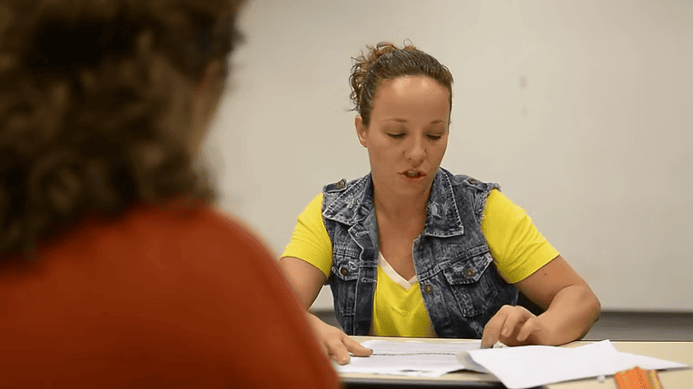 O primeiro encontro com nossa protagonista.